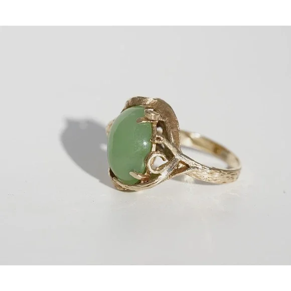 Vintage 10k Solid Gold Natural Untreated Apple Green Jadeite Jade Diamond Ring - Picture 11 of 14